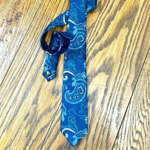 Nick Graham - Blue Paisley Neck Tie